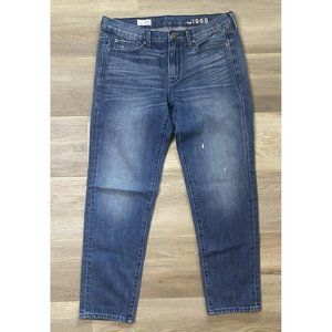 Gap 1969 Sexy Boyfriend  Medium Wash Tapered Leg Denim Jeans Womens Size 28/6r